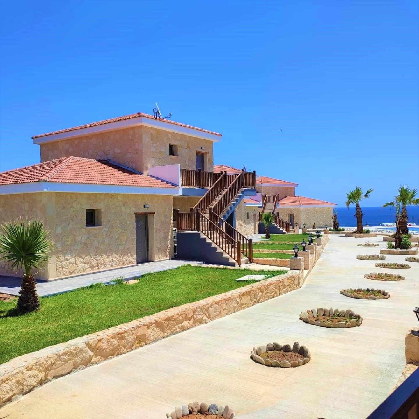 Tekos Golden Hill Hotel & Restaurant At Karpaz Agios Sergios Dış mekan fotoğraf
